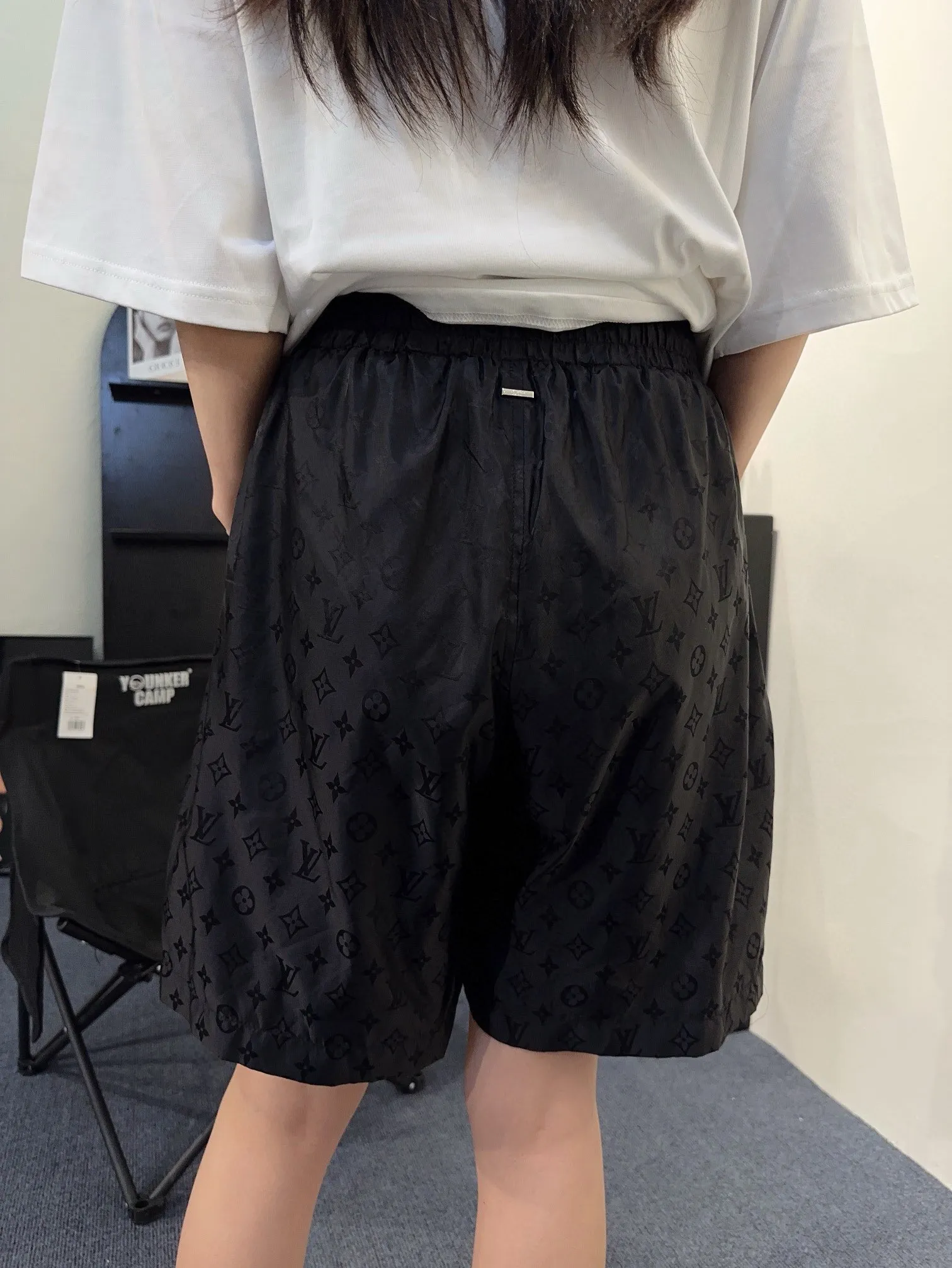 Louis Vuitton/Louis Vuitton Classic dark pattern old flower jacquard beach shorts